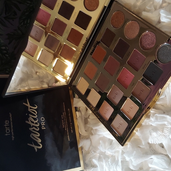 tarte Other - 🌿HP🌿 tarte tartiest PRO Amazonian Clay Eye Palette + 2 FREE tarte items😃